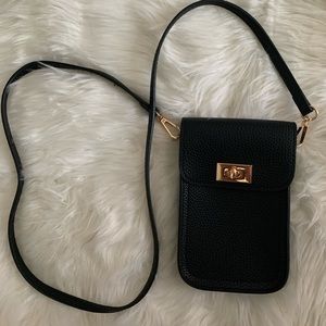 Crossbody phone purse